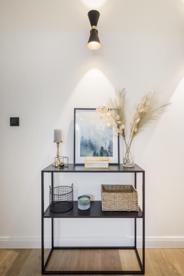 Tilia Luxury Apartment - 3 Bedrooms With Ac Budapest Exterior photo