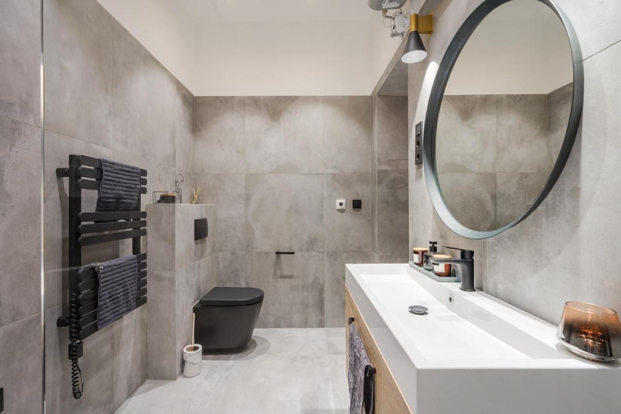 Tilia Luxury Apartment - 3 Bedrooms With Ac Budapest Exterior photo